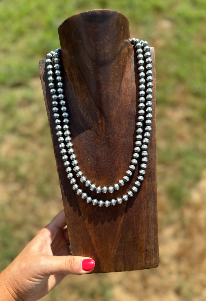 8mm 18” + 20” Navajo Pearls