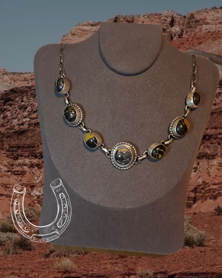 The Rhyman Necklace / Choker