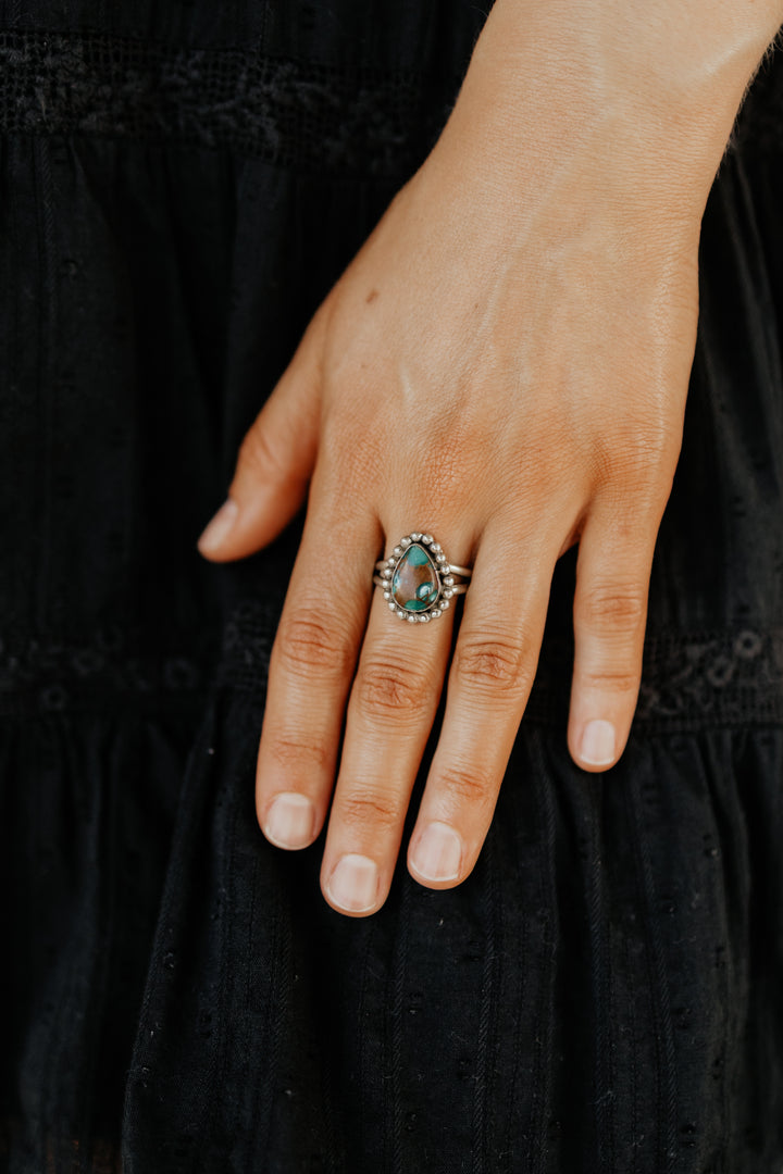 The Leona Ring