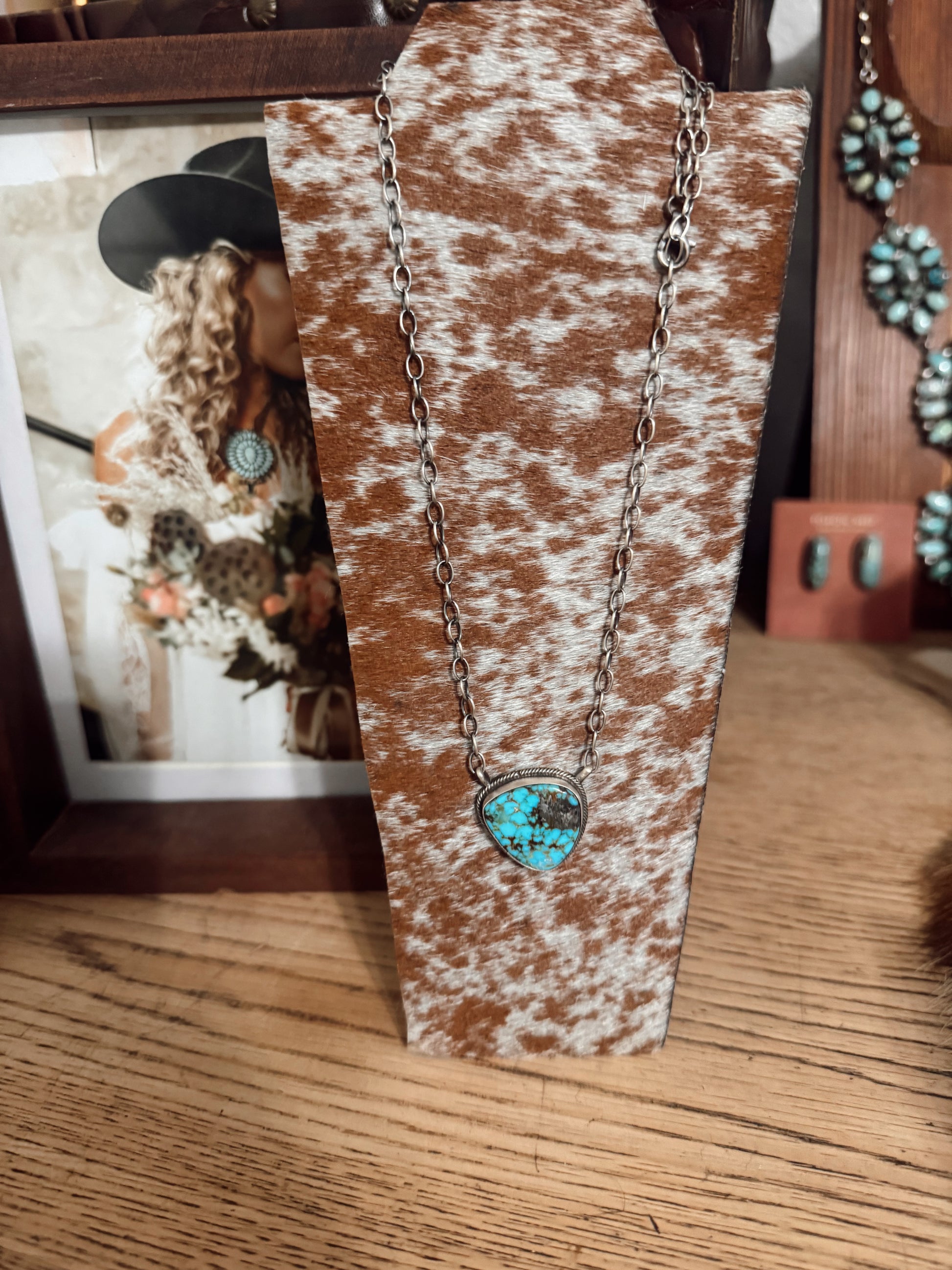 The Reina Necklace
