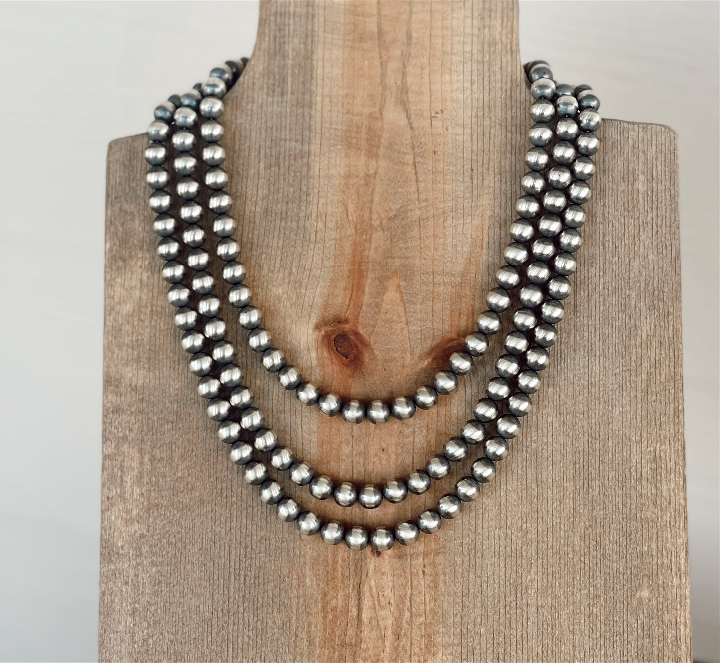 8mm 16”, 18” + 20” Navajo Pearls